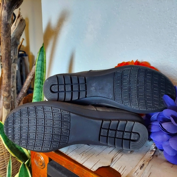 Cliffs by White Mountain Women's Boots Size 7 - Picture 4 of 9